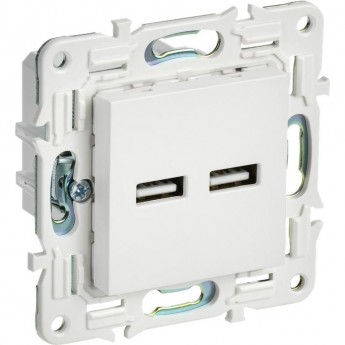 Розетка IEK SK-U21-D31-K01 USB A+A 3.1А SKANDY SK-R15W арктический белый Розетка IEK SK-U21-D31-K01 USB A+A 3.1А SKANDY SK-R15W арктический белый